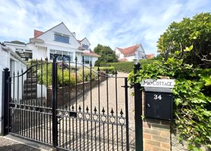 Photo 16- click for photo gallery